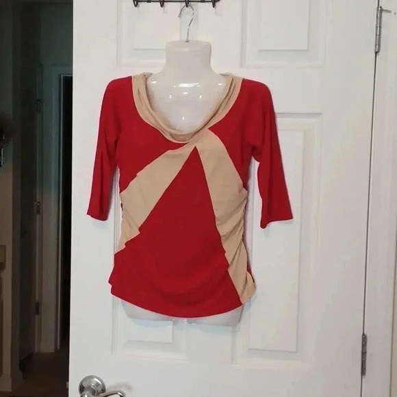 💙🏍skirt set with color block top🎉 - Picture 8 of 11